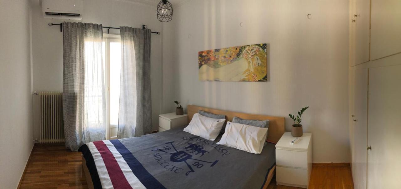 Cosy Apartment In Metaxourgeio 아테네 외부 사진