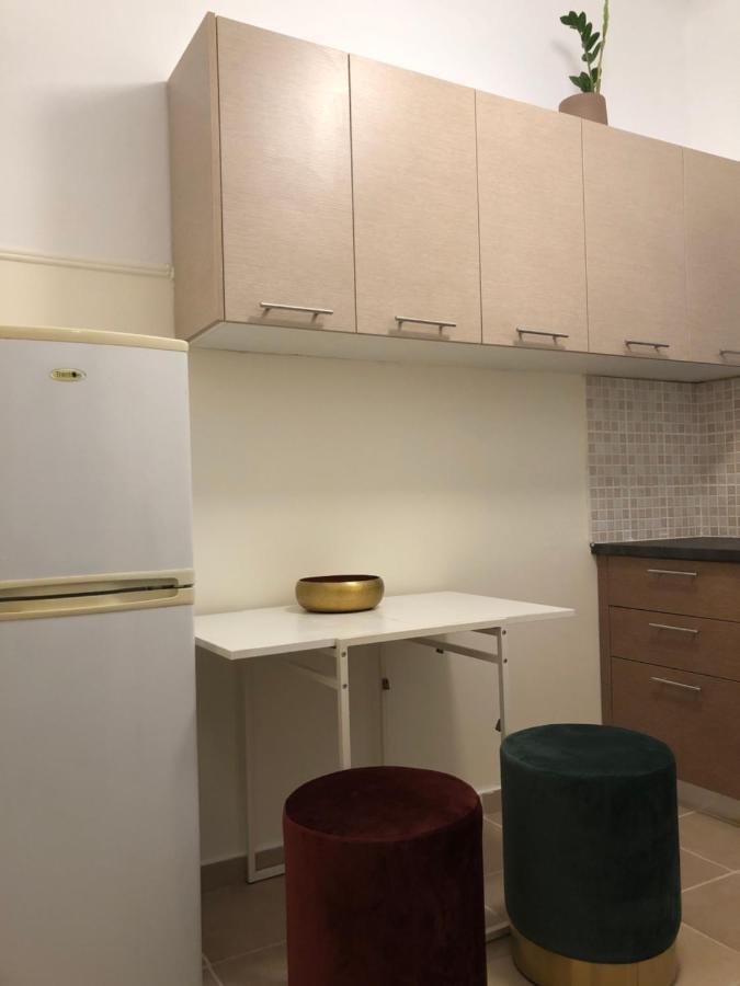 Cosy Apartment In Metaxourgeio 아테네 외부 사진